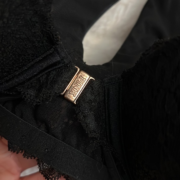 2 PINK Victoria’s Secret Date Night Bras - Picture 9 of 11